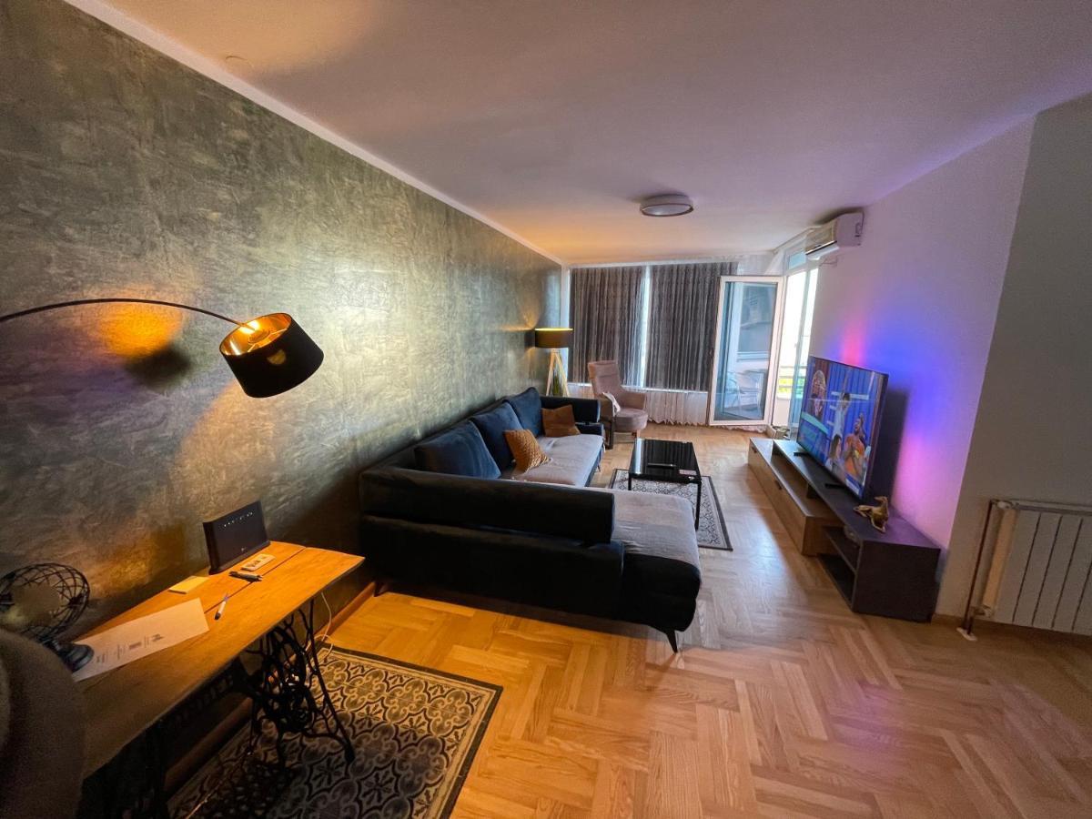 Apartamento Korzo Osijek 2 Exterior foto