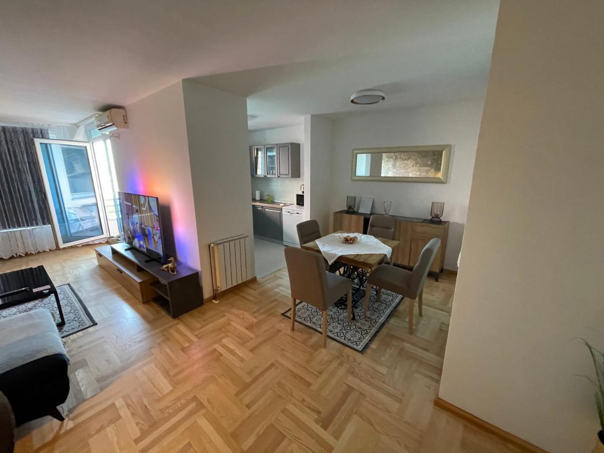 Apartamento Korzo Osijek 2 Exterior foto