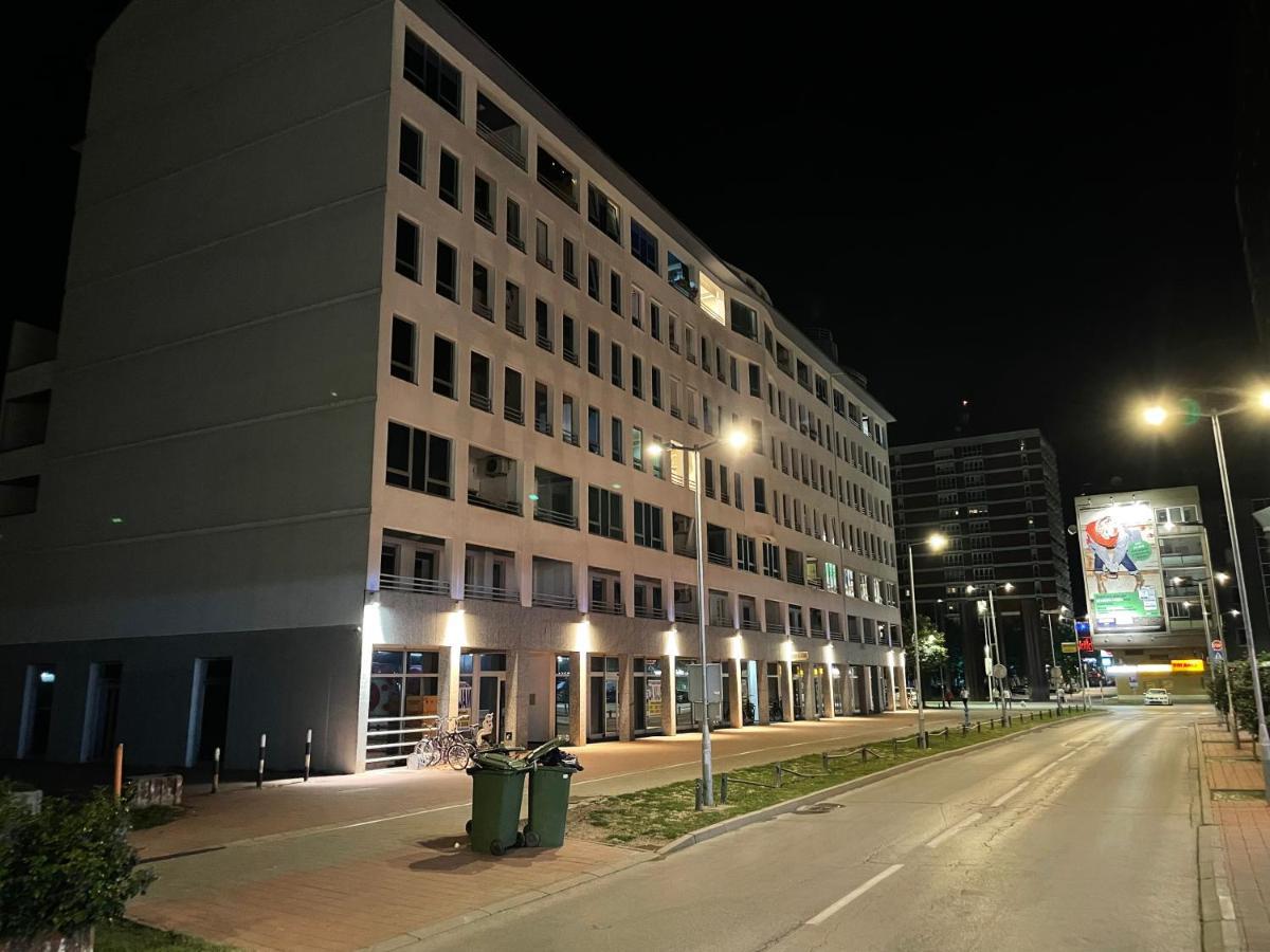 Apartamento Korzo Osijek 2 Exterior foto